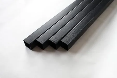 Firkantet rekkverk i galvanisert stål